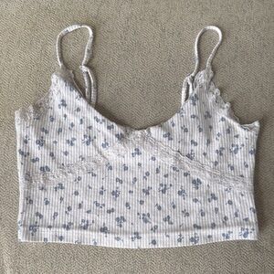 Women's White and Blue Floral Lace Trim Top
